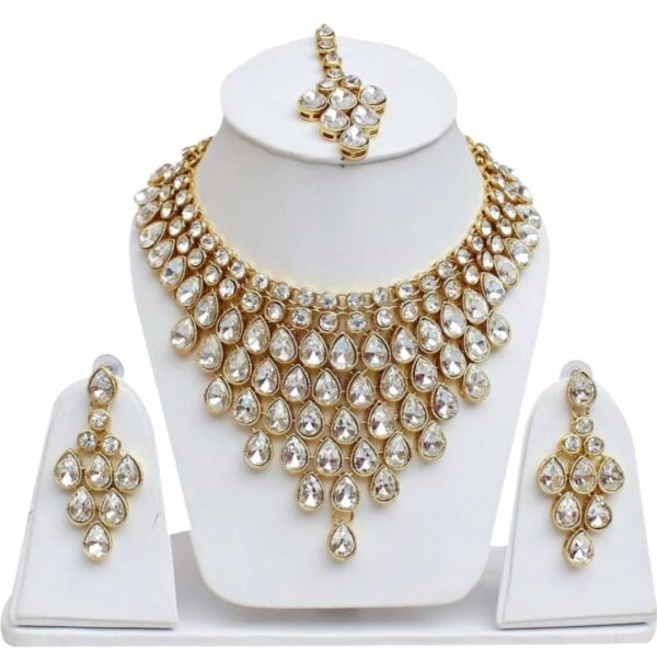 Kundan Neckless with Tika