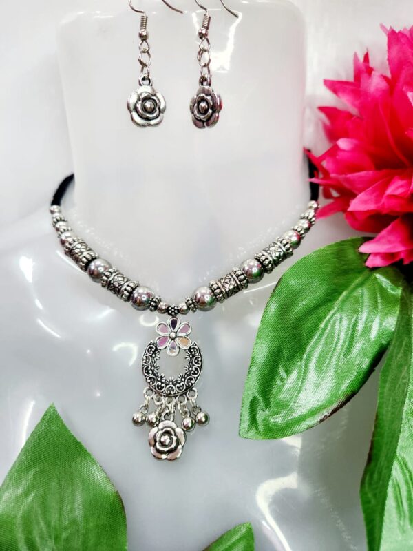 Oxidized Black Metal Necklace Set